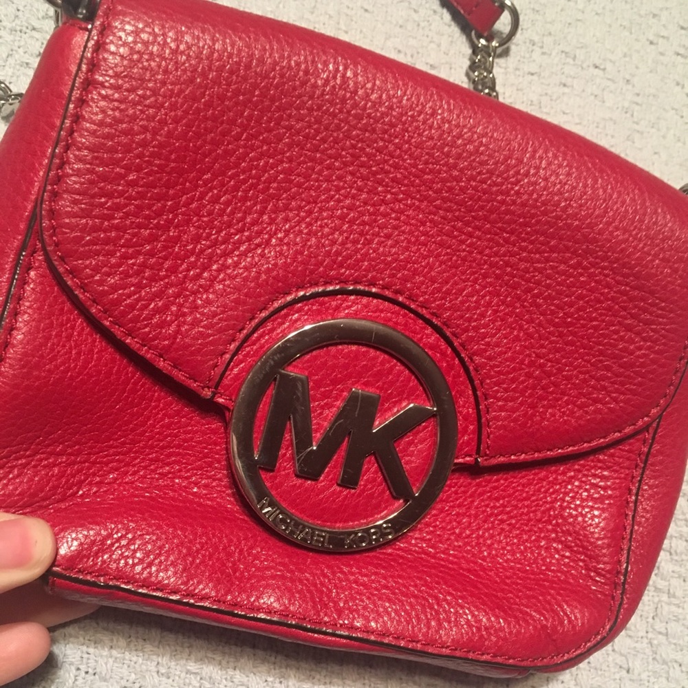 Michael Kors Red Leather Mini Crossbody with Silver Logo - Picture 4 of 7